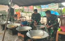 Satgas Bekangdam I/BB Operasikan Dapur Umum untuk Warga Terdampak Banjir di Tolang Julu