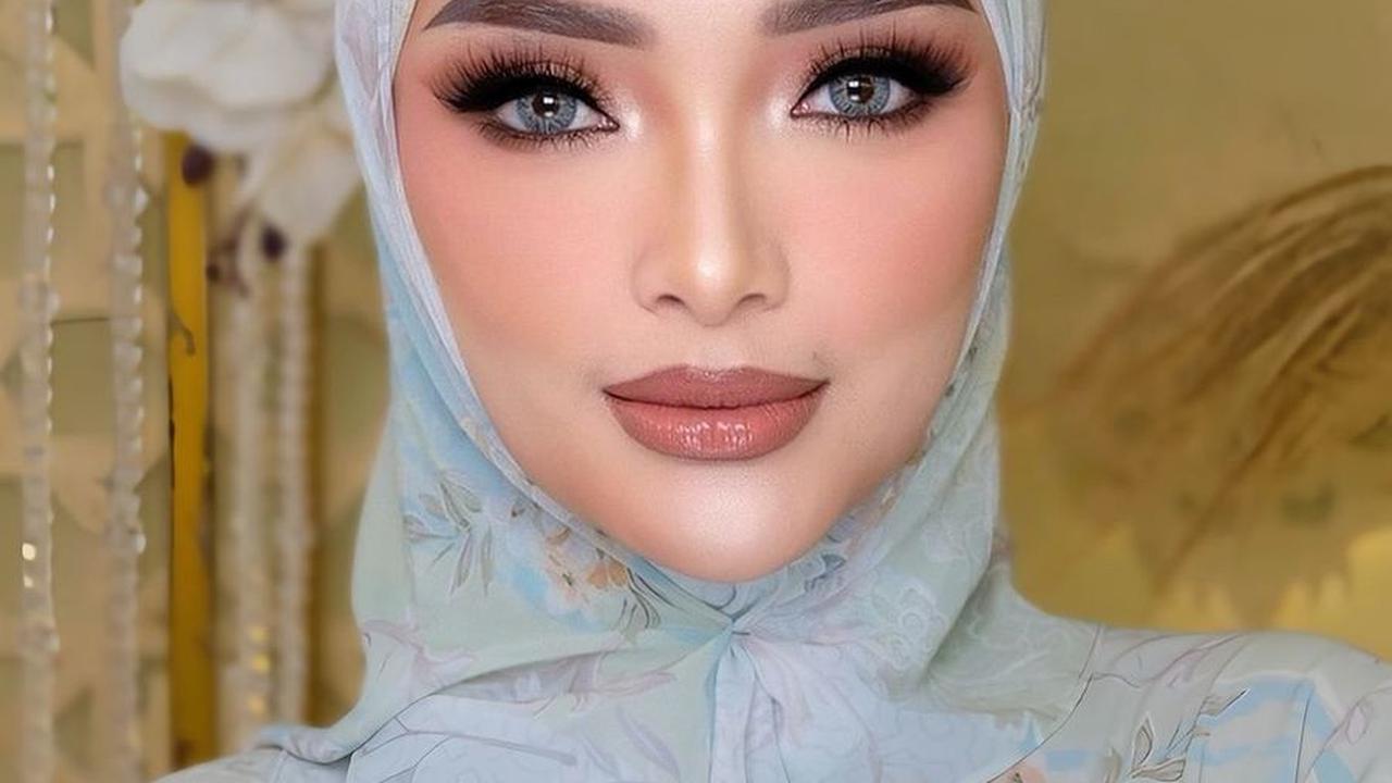 2. Zaskia Gotik (31.3 Juta Pengikut)