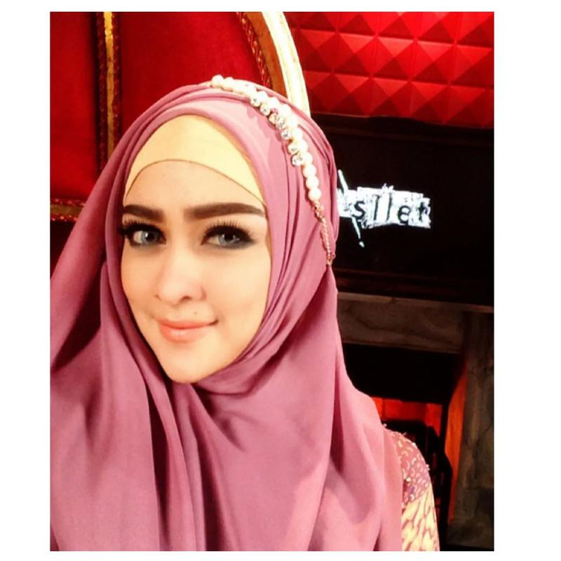 Suvli bilan uy qurilishi porno