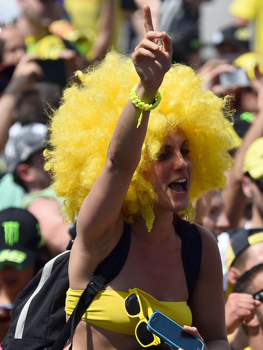 Foto Beragam Aksi Fanatisme Dari Fans Valentino Rossi Motogp Bola Com