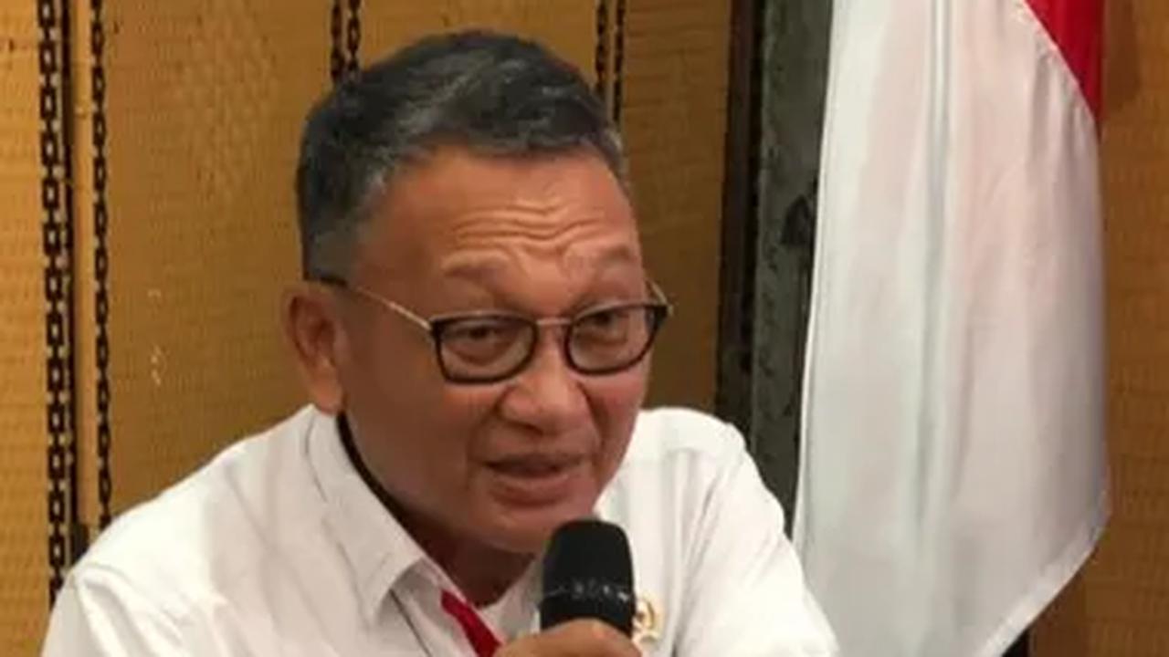 "Tentu saja ini ada skema yang juga memang disiapkan oleh pemerintah, supaya mereka mau nyimpen di Indonesia," pungkas Arifin.