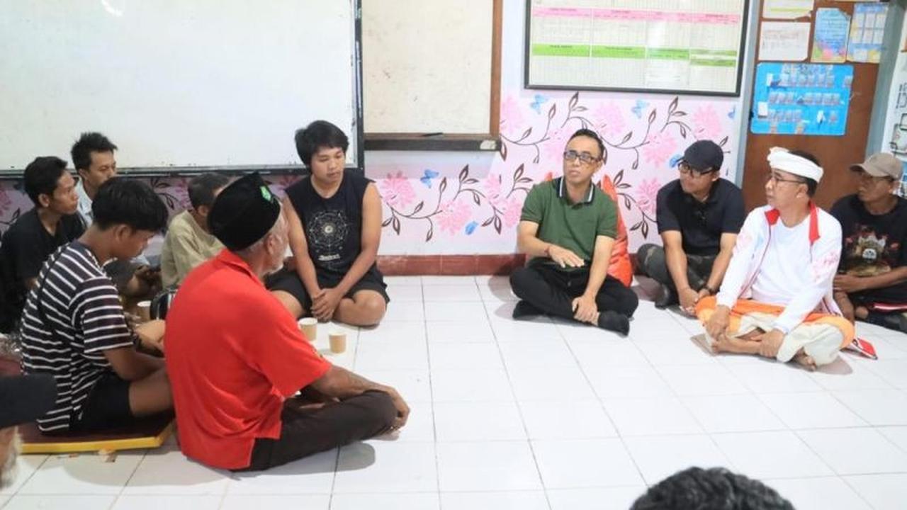 Wali Kota Denpasar Pastikan Hunian Sementara Korban Banjir Layak Huni, Beri Semangat di Tengah Musibah
