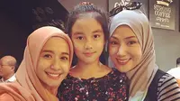 Jemput Anak, Erra Fazira Tak Mau Kalah dari Laudya Cynthia Bella?