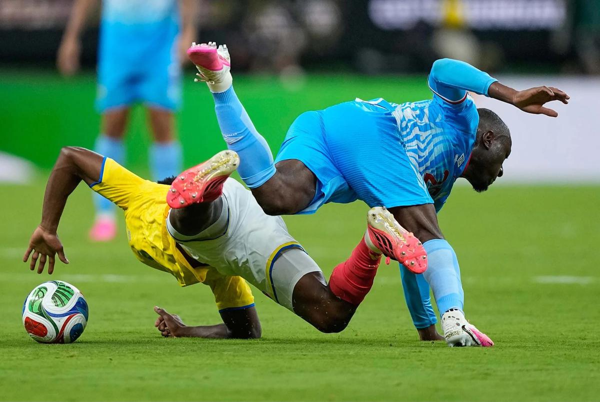 FOTO: Kolombia Jadi Tim Pertama dari Grup K yang Lolos ke Babak 32 Besar