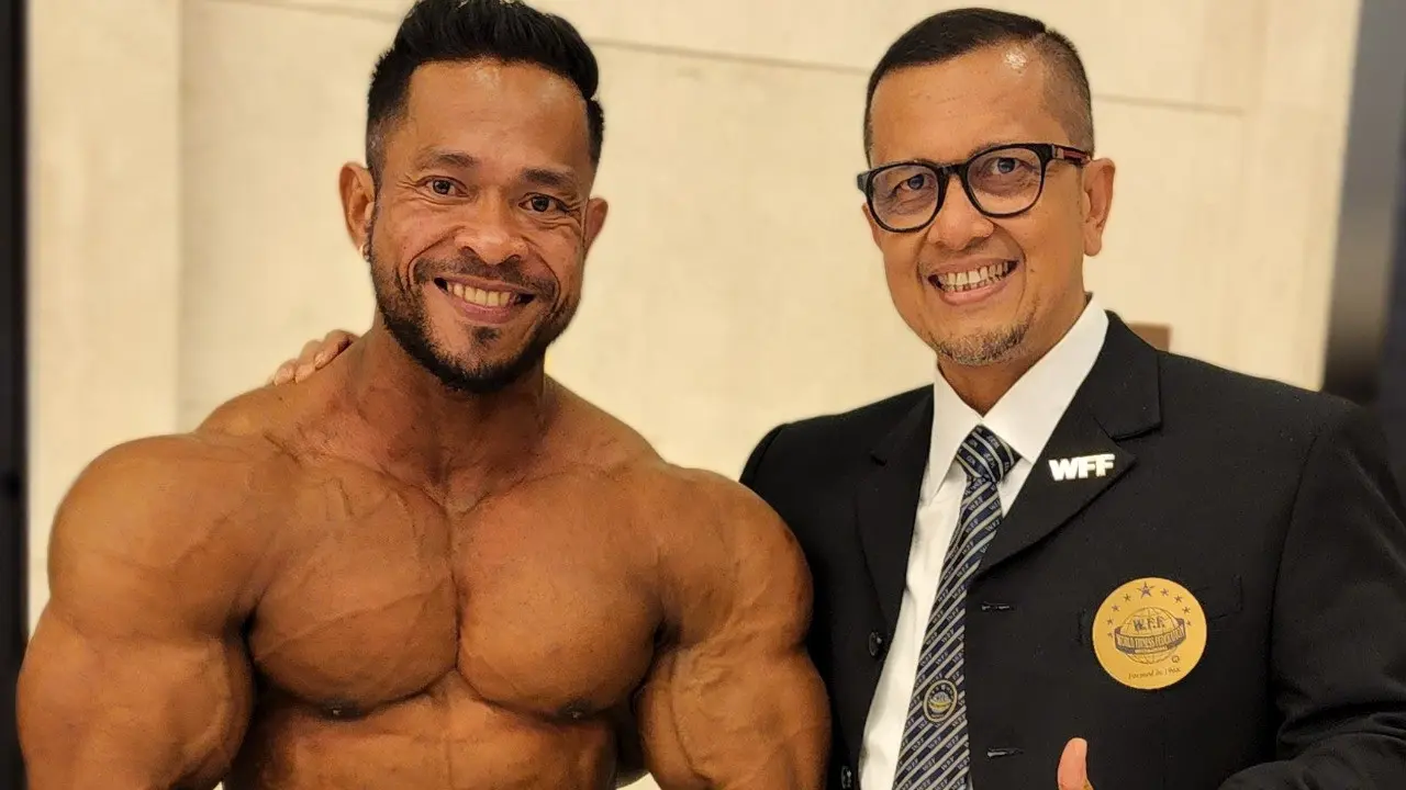 Ketua Perbafi, Kemalsyah Nasution (kanan)