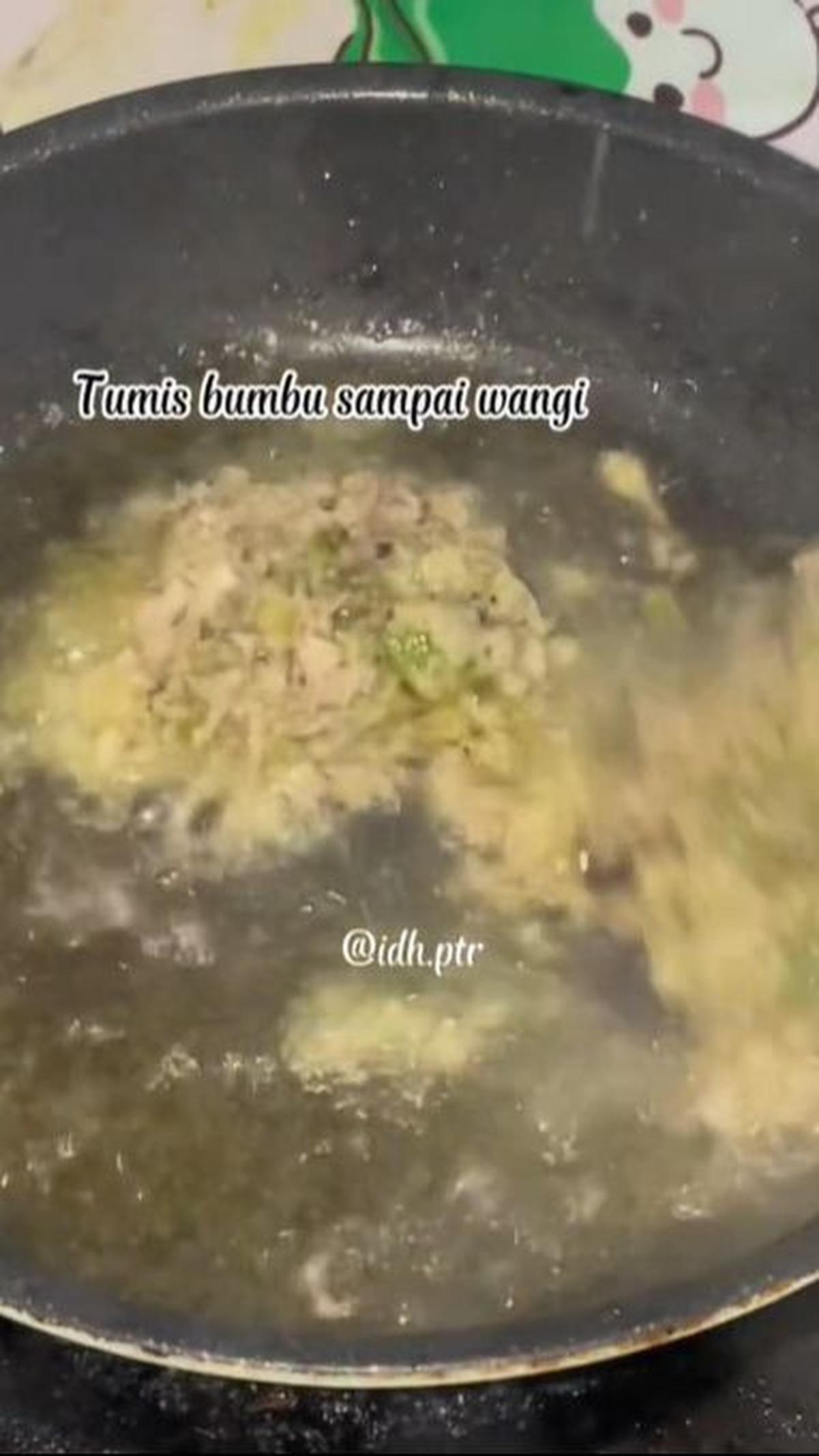 Tumis Hingga Wangi