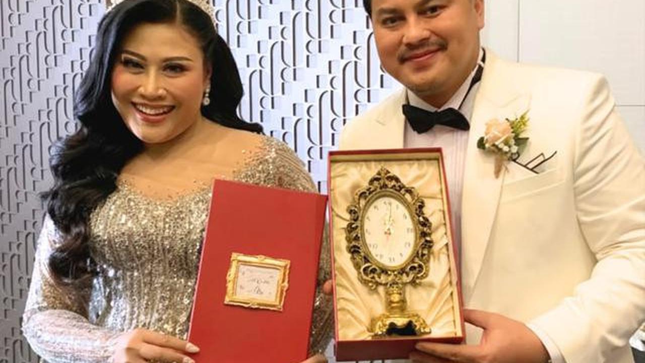 Intip Souvenir Pernikahan Boiyen, Kenang-Kenangan Simple tapi Berkesan