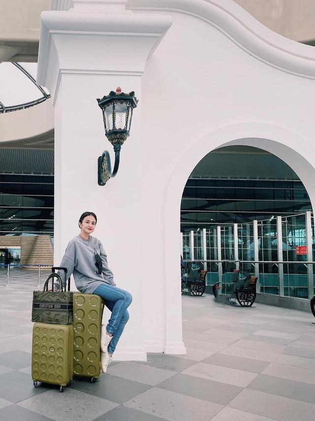 Inspirasi Outfit Simple Michelle Ziudith