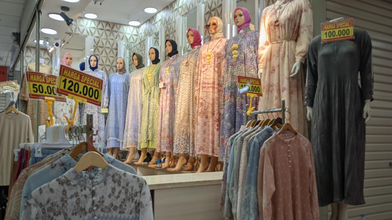 Rekomendasi Tahun Baru dan Lebaran: Baju Model Tunik Banyak Diburu, Kenali Jenis Bahan-bahannya