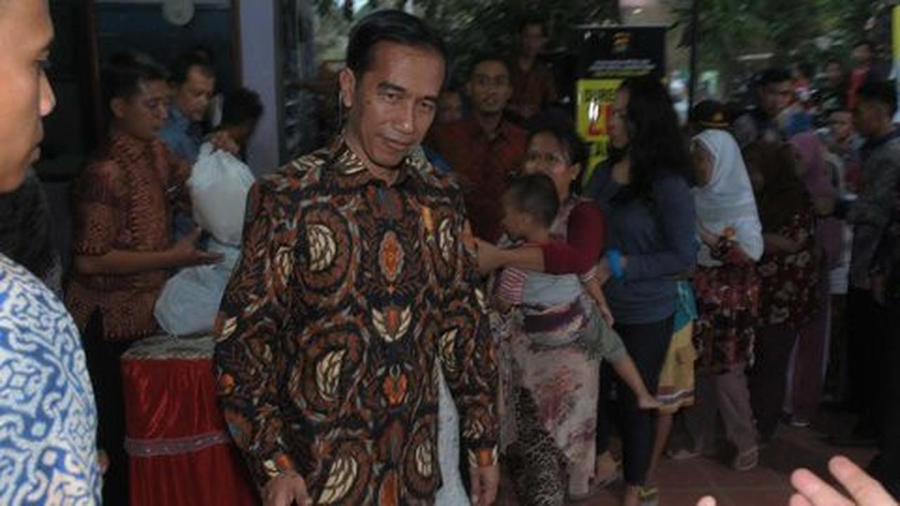 Presiden Jokowi terima peneliti-peneliti cilik di Istana Negara