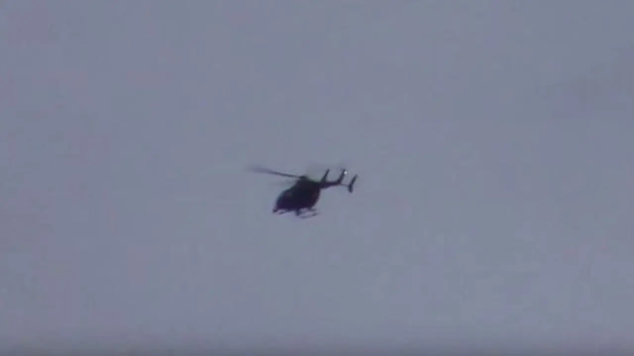 [Bintang] Keliling di Udara, Helikopter Hitam Ini Diduga UFO!