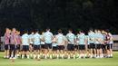 Pemain Timnas Indonesia menjalani latihan jelang melawan Timnas Vietnam di Stadion Madya, Senayan, Jakarta, Rabu (20/3/2024). (Bola.com/Bagaskara Lazuardi)