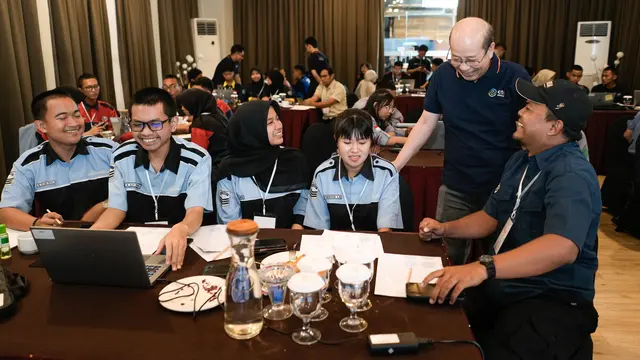 DIGIForward 2026 Ajak Siswa SMK Jawa Tengah Kembangkan Solusi Nyata Berbasis AI