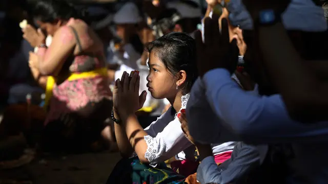 Kuningan Hindu Denpasar Bali