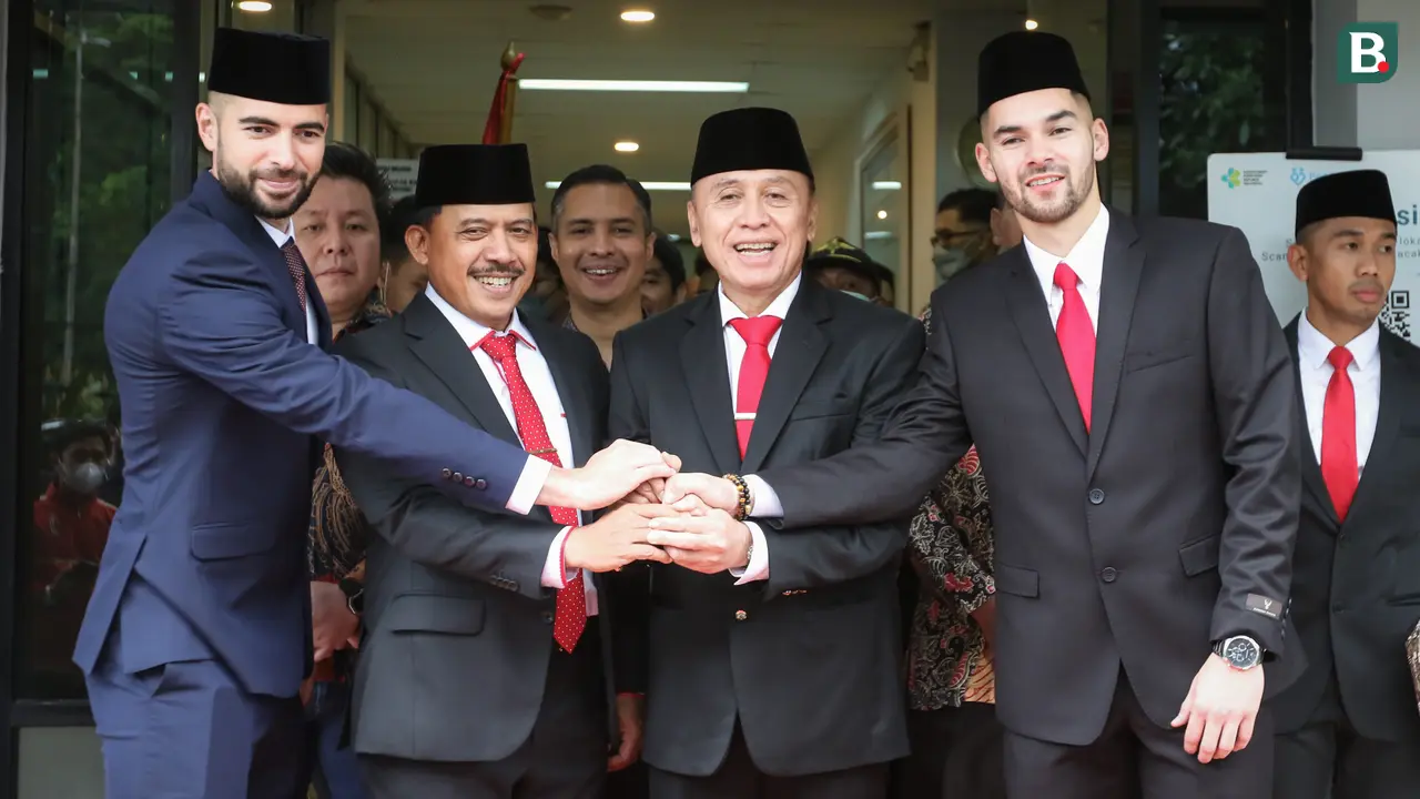 Pengambilan Sumpah Janji Setia Pewarganegaraan Jordi Amat dan Sandy Walsh
