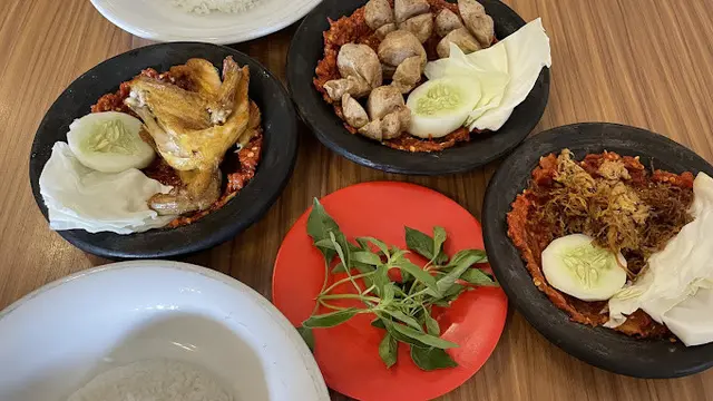 Warung Bu Kris (GMaps/ Cindy Margarett)