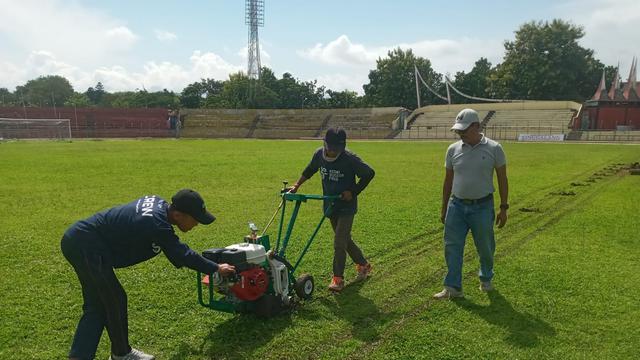 Stadion H. Agus Salim