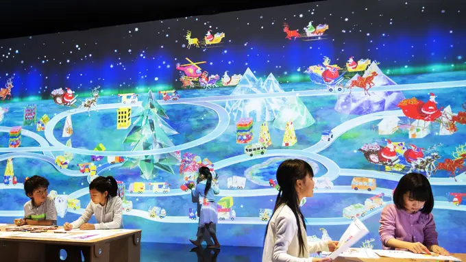 Seni Digital Sketch Christmas/dok. Teamlab