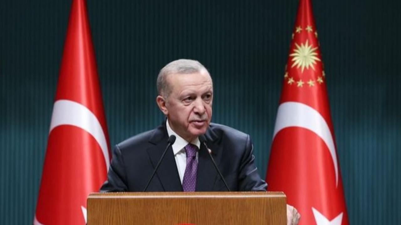 "Kontroversi Erdogan: Netanyahu Disebut 'Hitler Modern' dalam Kritiknya terhadap Serangan Israel di Gaza"