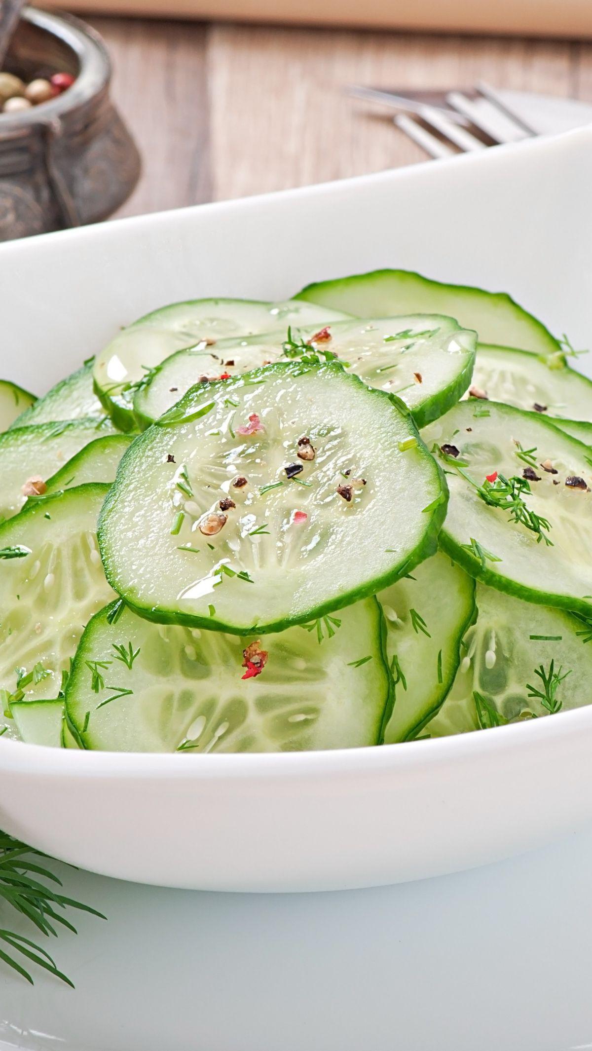 <b>Salad Mentimun</b>