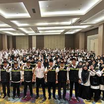 Petugas Penyelenggara Ibadah Haji (PPIH) Arab Saudi Tambahan dalam pelepasan acara di Jakarta. (Foto: Kemenag).