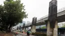Sayangnya, Pramono Anung belum menjelaskan secara rinci apakah nantinya tiang-tiang monorel itu akan dibongkar. Menurutnya, hal itu akan diputuskan nanti. (Liputan6.com/Herman Zakharia)
