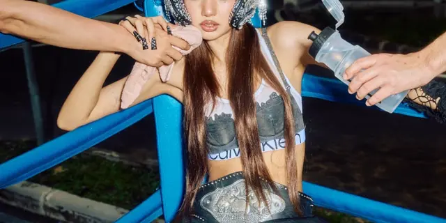 Lisa BLACKPINK Eksplorasi Fantasi Fashion Thailand Lewat MV SaWaDiKa