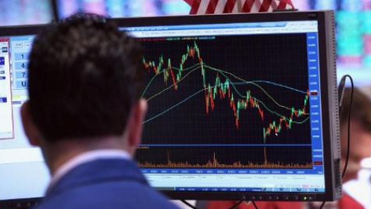 Dow Jones anjlok lebih dari 300 poin