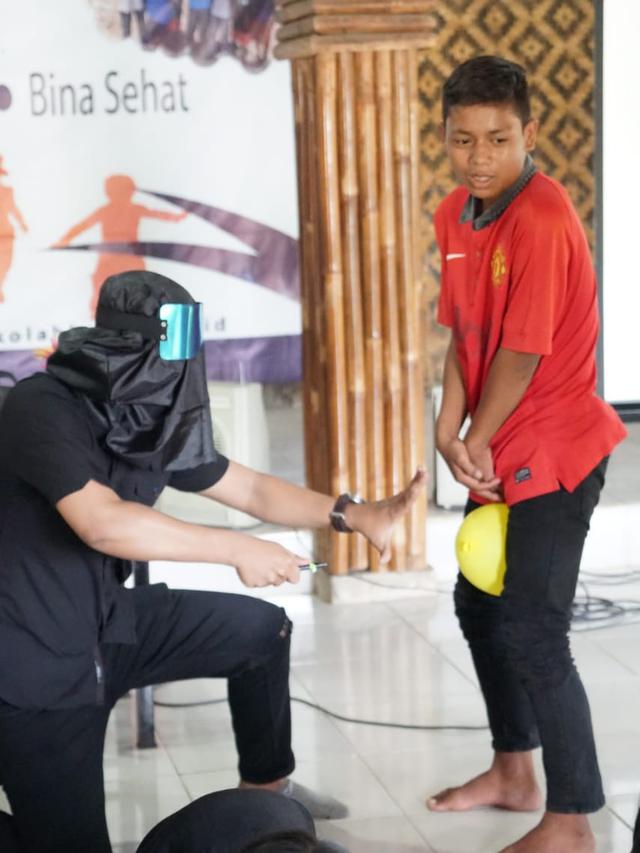 Aksi peduli UMB untuk anak pemulung