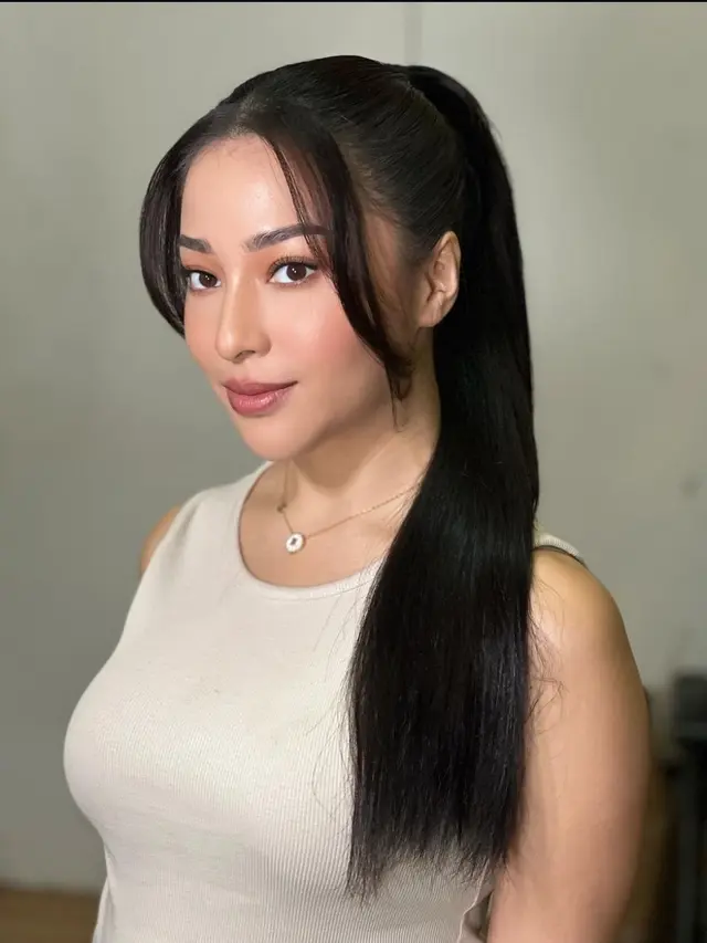 Nikita Willy Hamil Anak Kedua