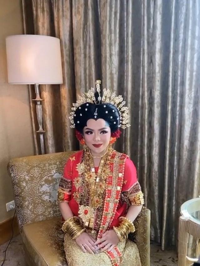 7 Potret Raiyah Dirias Jelang Pernikahannya dengan Danny Rukmana, Cantik Mempesona