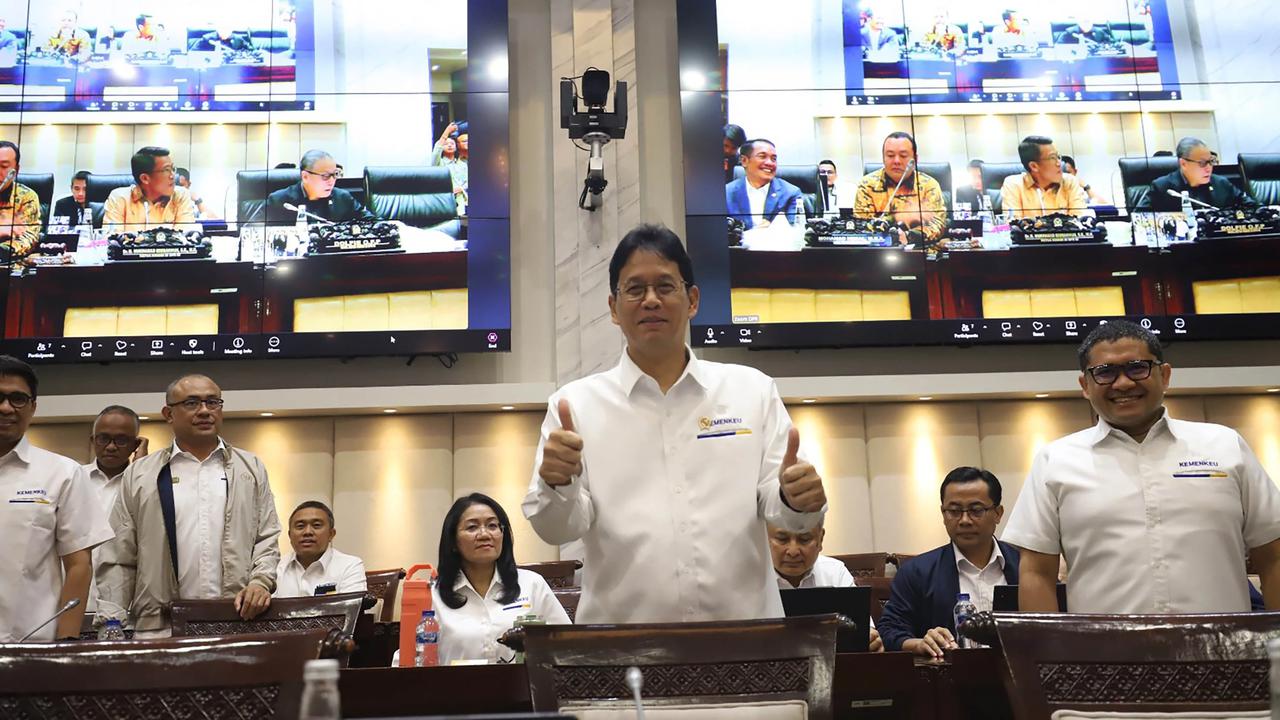 FOTO: Menkeu  Purbaya Pastikan BBM Bersubsidi Tidak Naik Hingga Akhir Tahun