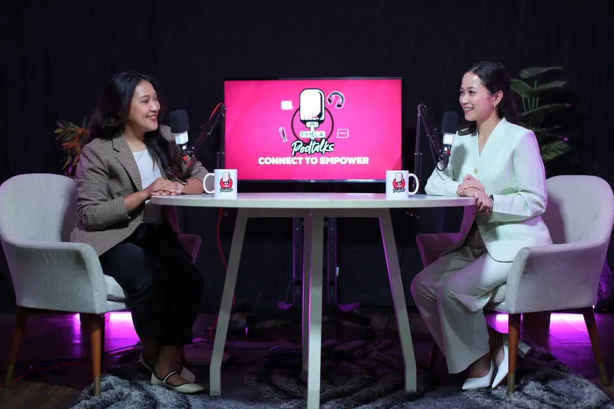 Fimela Podtalks: Memutus Rantai Sandwich Generation, Dimulai dari Mengubah Cara Parenting hingga Side Hustling