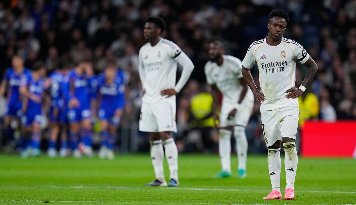 Real Madrid harus menelan pil pahit dalam laga lanjutan Liga Spanyol 2025/2026 saat menjamu Getafe pada Senin (02/03/2026) waktu setempat. (AP Photo/Manu Fernandez)