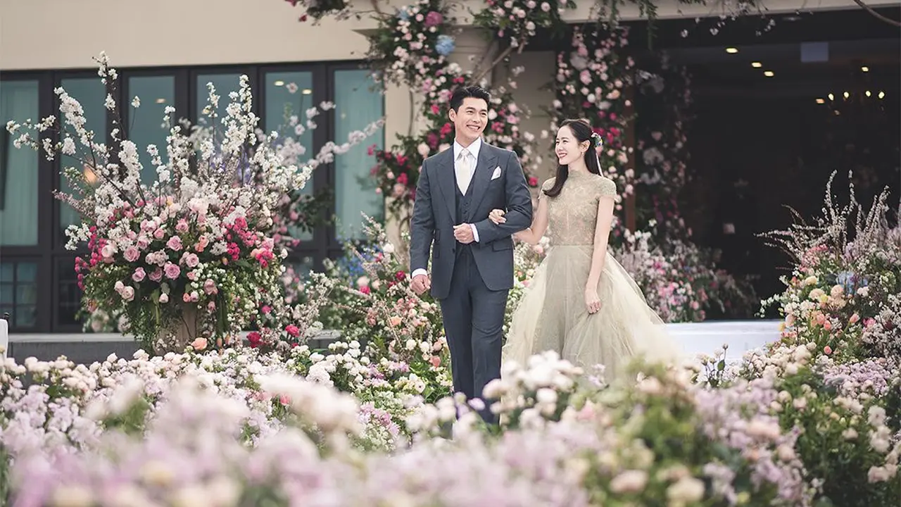 Hyun Bin-Son Ye Jin