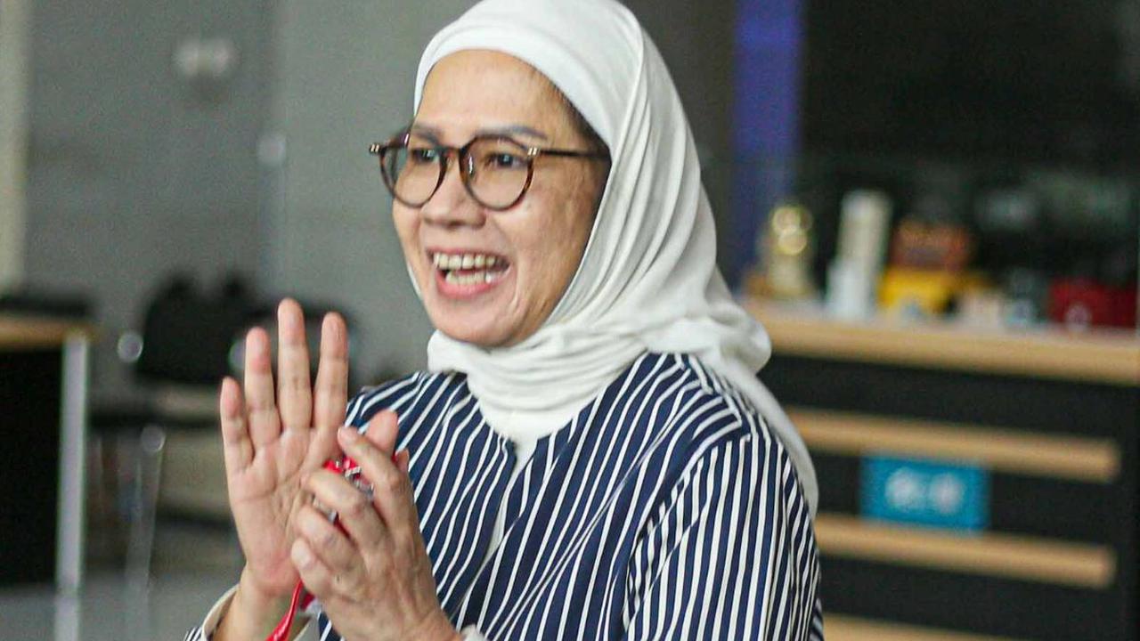 Dia diperiksa untuk keperluan tim penyidik KPK memperluas rantai penyelidikan perkara kasus korupsi pengadaan Liquefied Natural Gas (LNG) di Pertamina pada tahun 2011-2021.