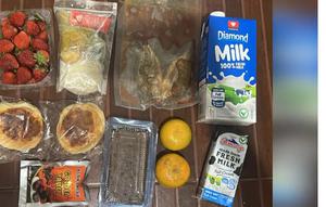 Menu MBG yang Dikeluhkan Orang Tua Siswa di Cikole Sukabumi (Fira Syahrin/Liputan6.com)