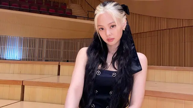Jennie BLACKPINK