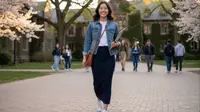 Inspirasi Maxi Skirt Kekinian agar OOTD Kampus Makin Chic Setelah Lebaran