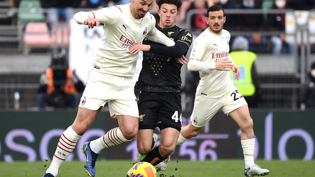 Theo Hernandez Cetak Dua Gol, AC Milan Bungkam Tuan Rumah Venezia