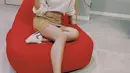 Marion Jola baru-baru ini meluncurkan lagu terbarunya. Bersama Rizky Febian, Lala berkolaborasi dalam lagu berjudul “Tak Ingin Pisah Lagi”. Lagu barunya itu bercerita tentang perjalanan cinta yang tidak selalu mulus, namun pada akhirnya menemukan akhir bahagia.  (Liputan6.com/IG/@lalamarionmj)