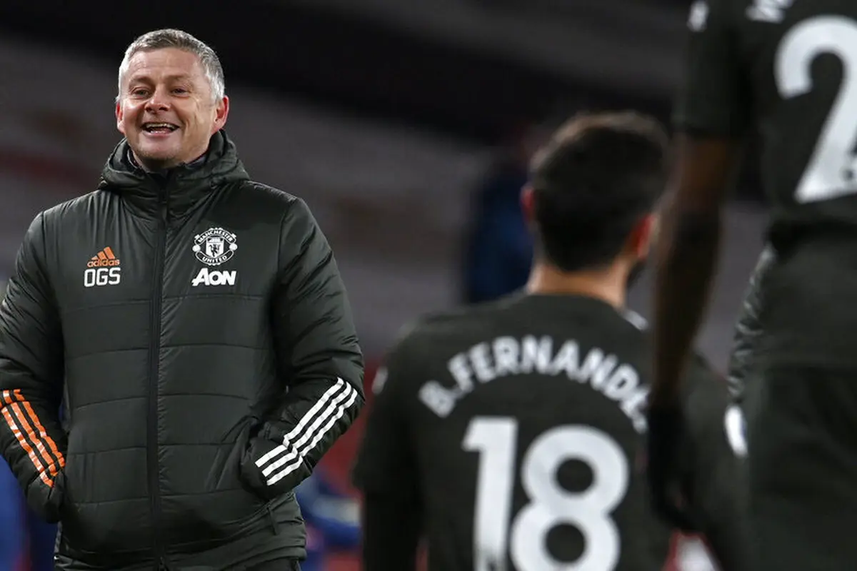 FOTO: Tertahan di Markas Arsenal, Manchester United Semakin Menjauh dari Manchester City di Puncak Klasemen