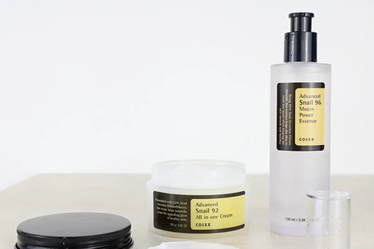 Review: Essence dan Cream Berbahan Dasar Lendir Siput untuk Kulit Lebih Glowing