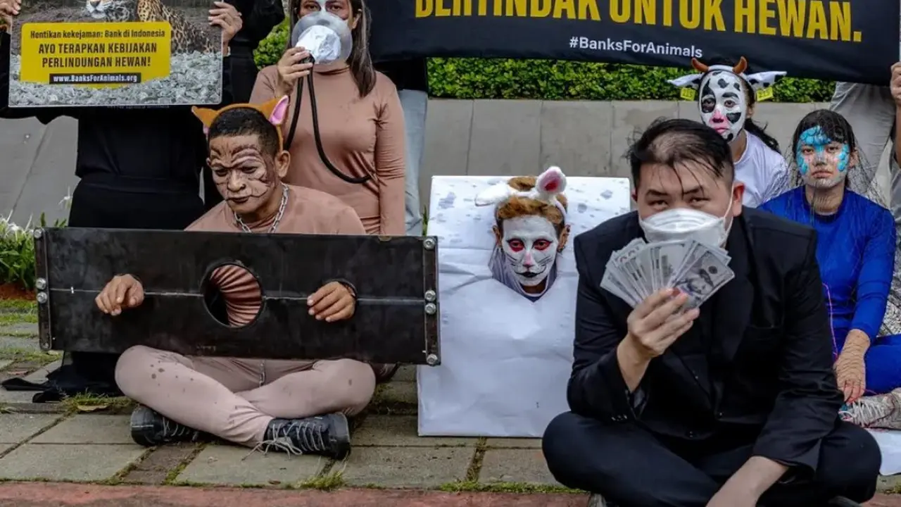 Act for Farmed Animals, koalisi dari Animal Friends Jogja dan Sinergia Animal International, mengajak lembaga keuangan dalam negeri, berkomitmen lebih peka meningkatkan kesejahteraan hewan. (Liputan6.com)