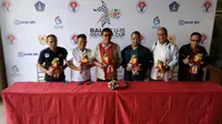 Raden Isnanta (ketiga dari kiri) membuka Bali International Football Championship di Badung (dok: Kemenpora)