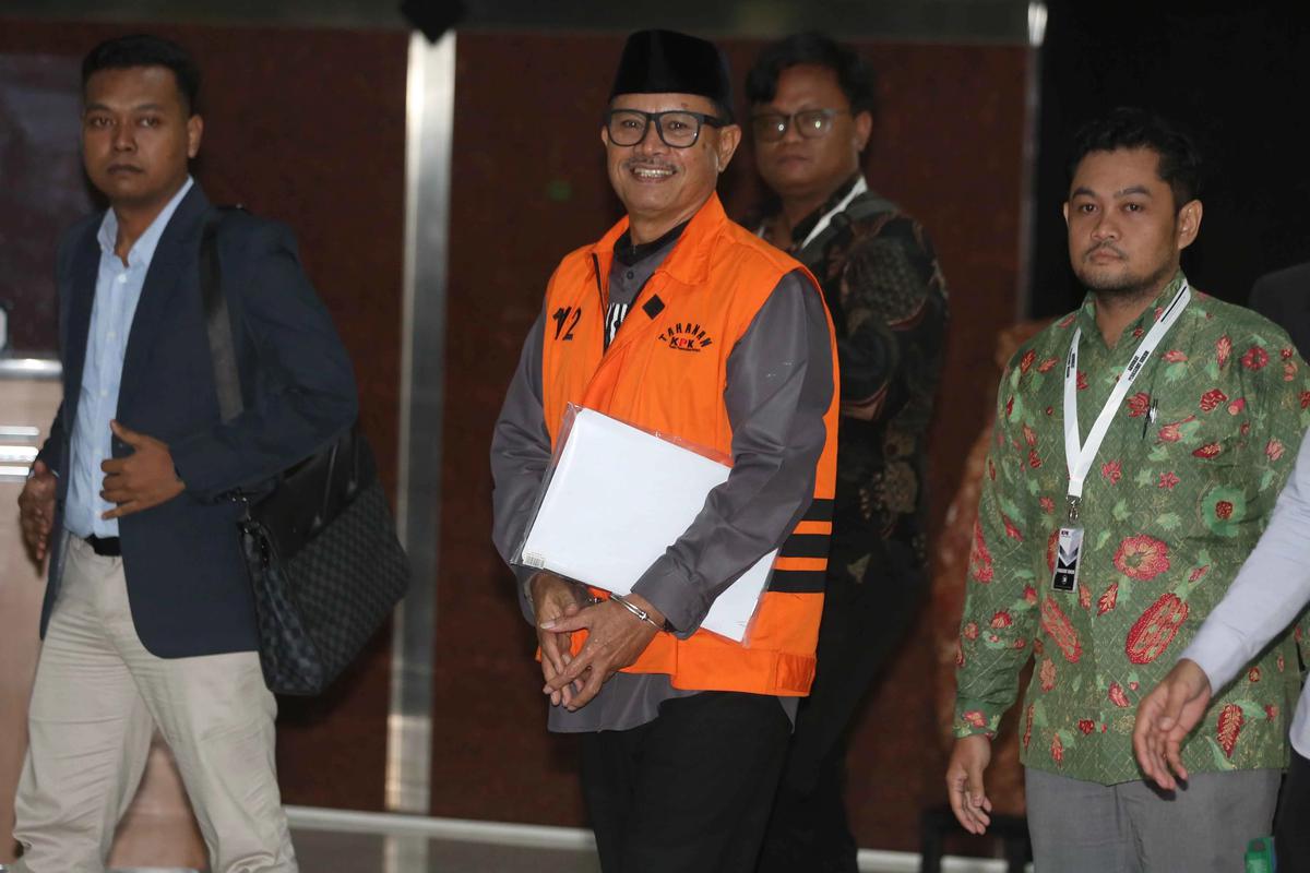 FOTO: KPK Dalami Kasus Korupsi yang Menjerat Walikota Madiun Nonaktif Maidi