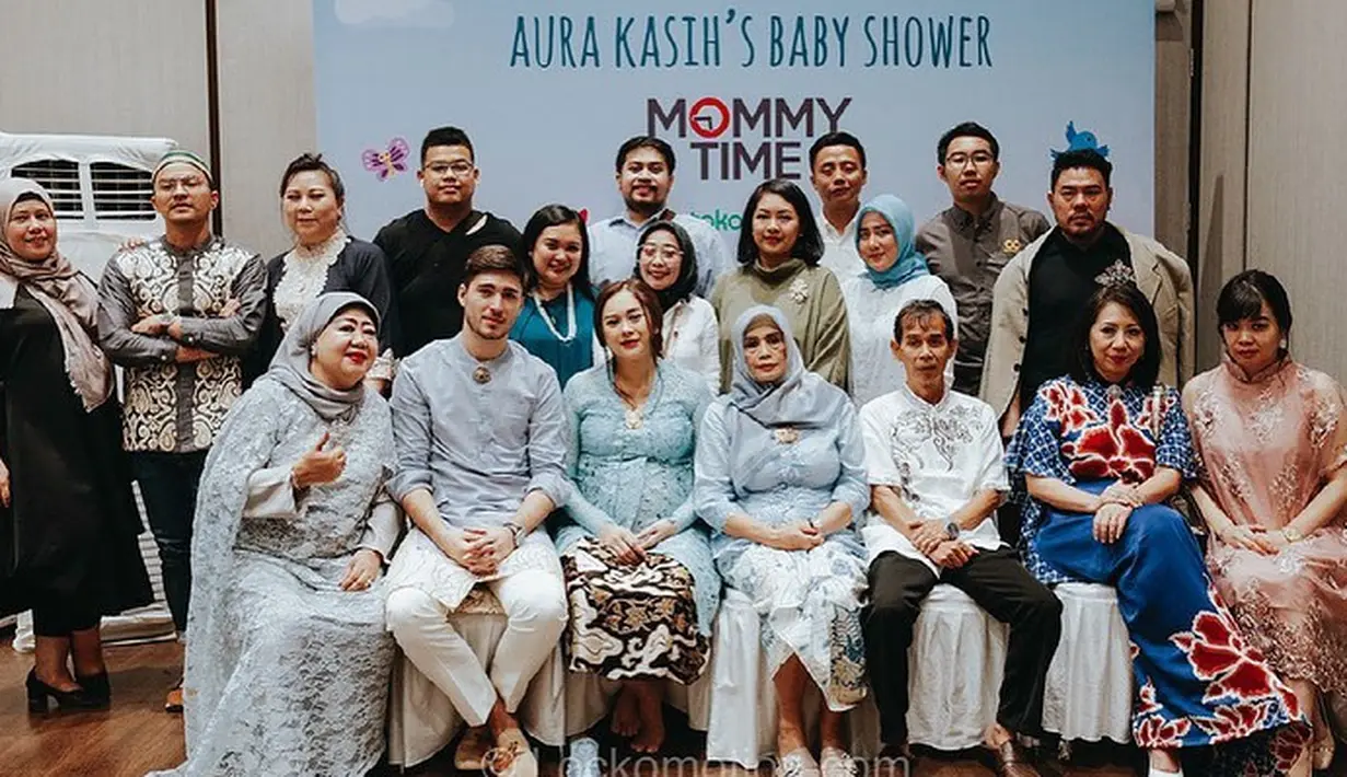 (Instagram/aurakasih)