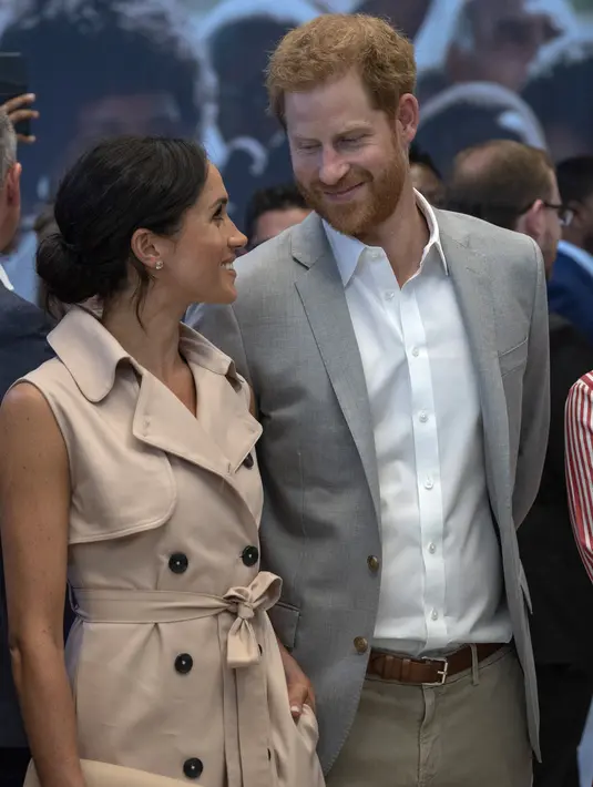 Pangeran Harry sendiri sangat bahagia melihat persahabatan Kate Middleton dan Meghan Markle. (ARTHUR EDWARDS  AFP)