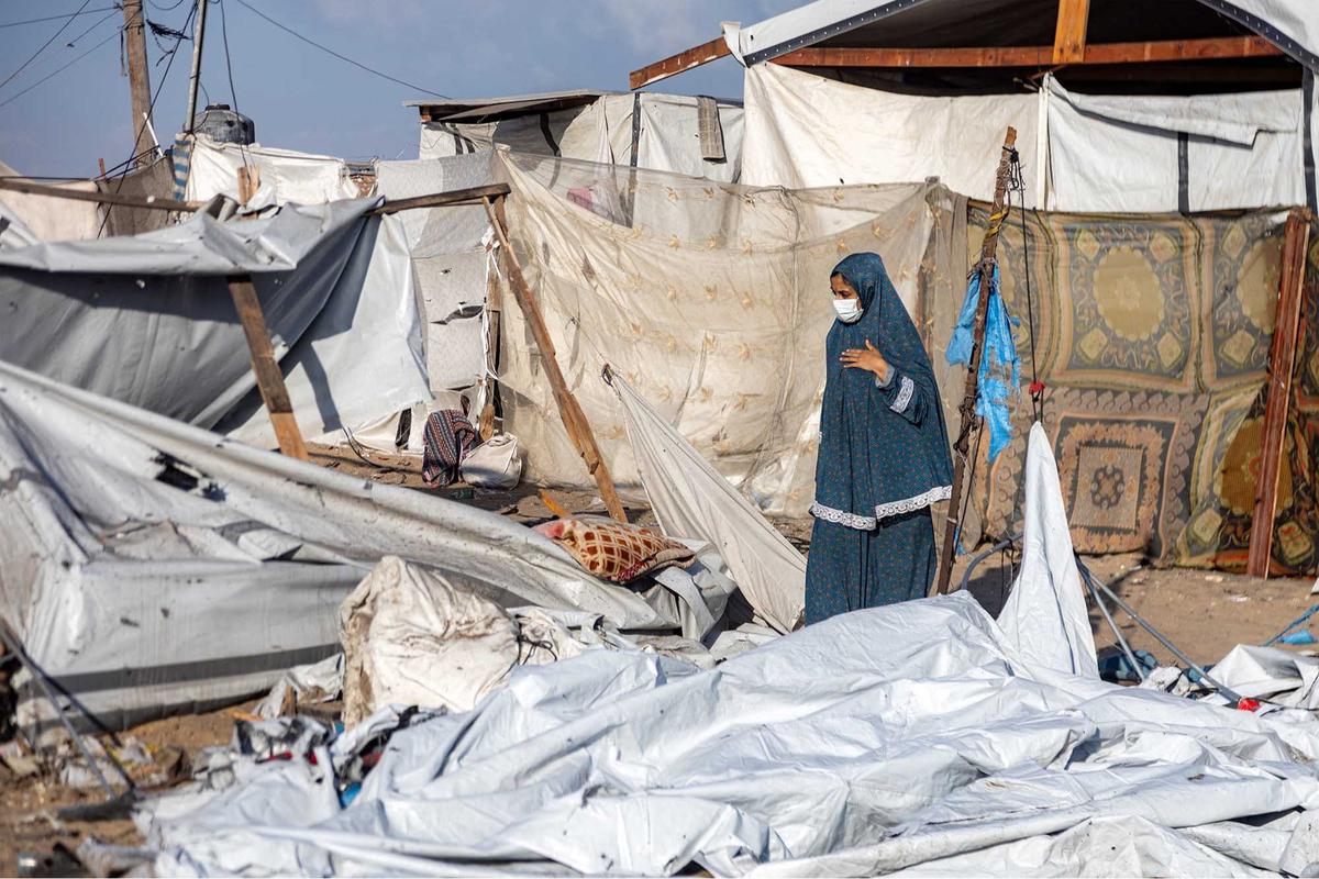 FOTO: Tak Ada Tempat Aman di Gaza, Tenda Pengungsi Kembali Jadi Sasaran Serangan Udara Israel