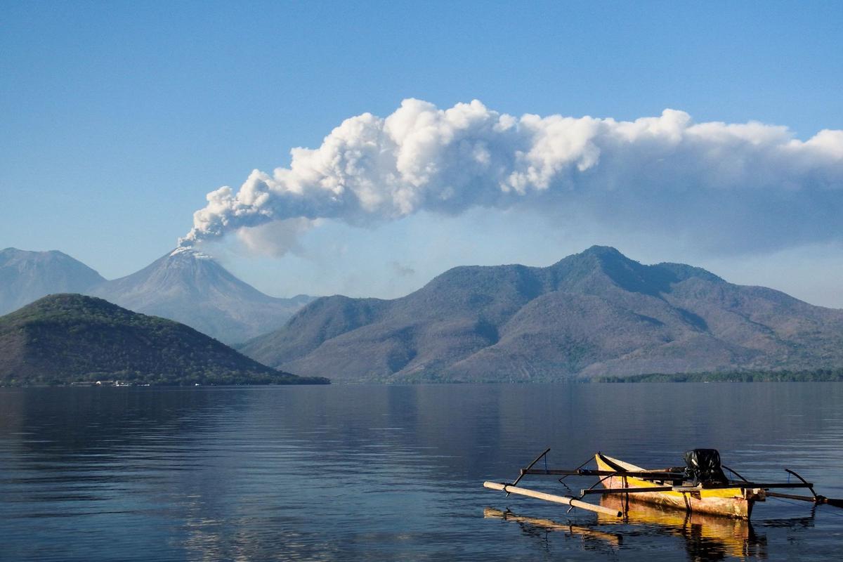 Letusan Gunung Lewotobi Laki-Laki